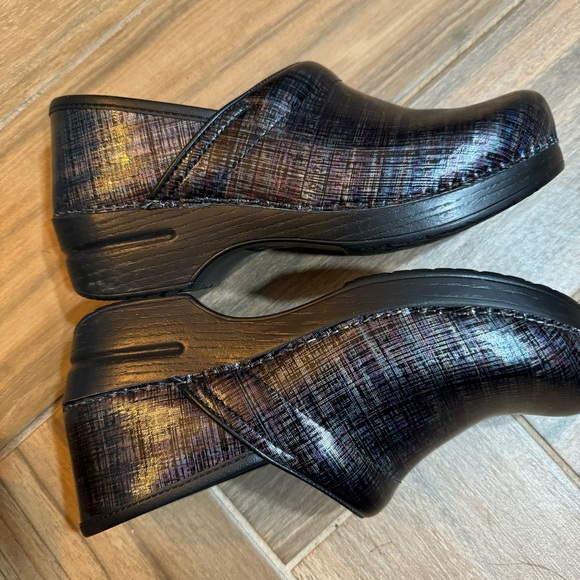 Dansko Professional Clog Metallic Ink color size 9.5-10 - Picture 12 of 12